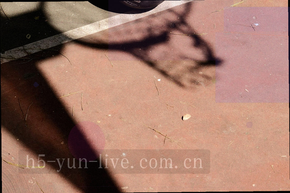 抽象积分榜结构图形，横向条形按积分区间分层着色